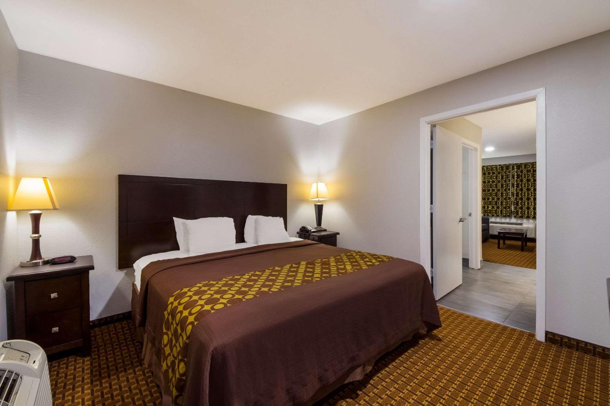 Rodeway Inn & Suites Corpus Christi Bagian luar foto