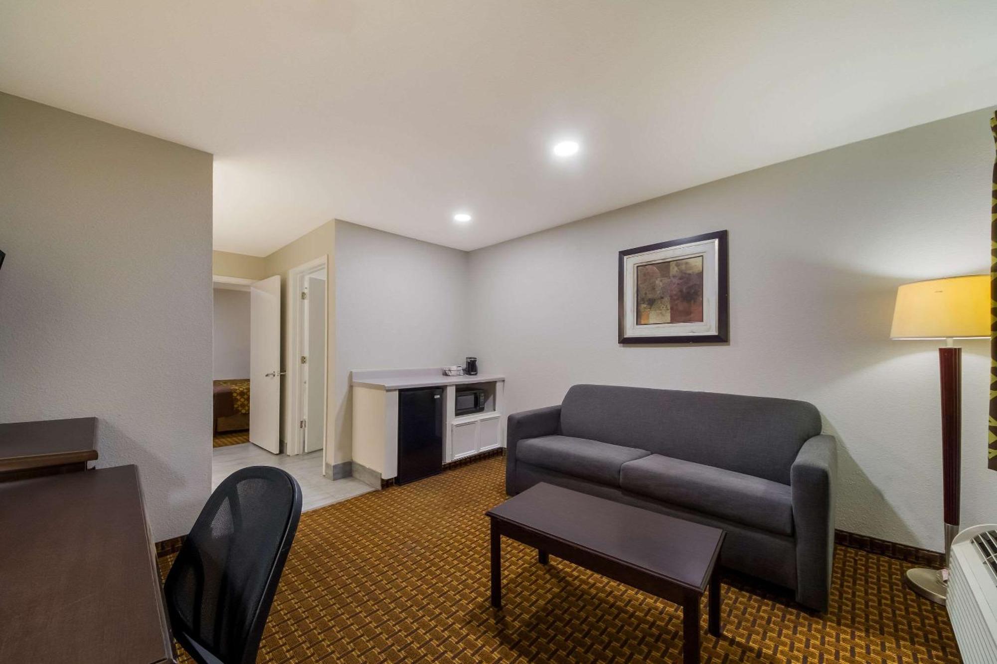 Rodeway Inn & Suites Corpus Christi Bagian luar foto