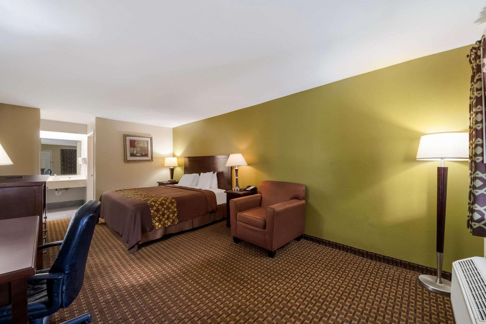 Rodeway Inn & Suites Corpus Christi Bagian luar foto