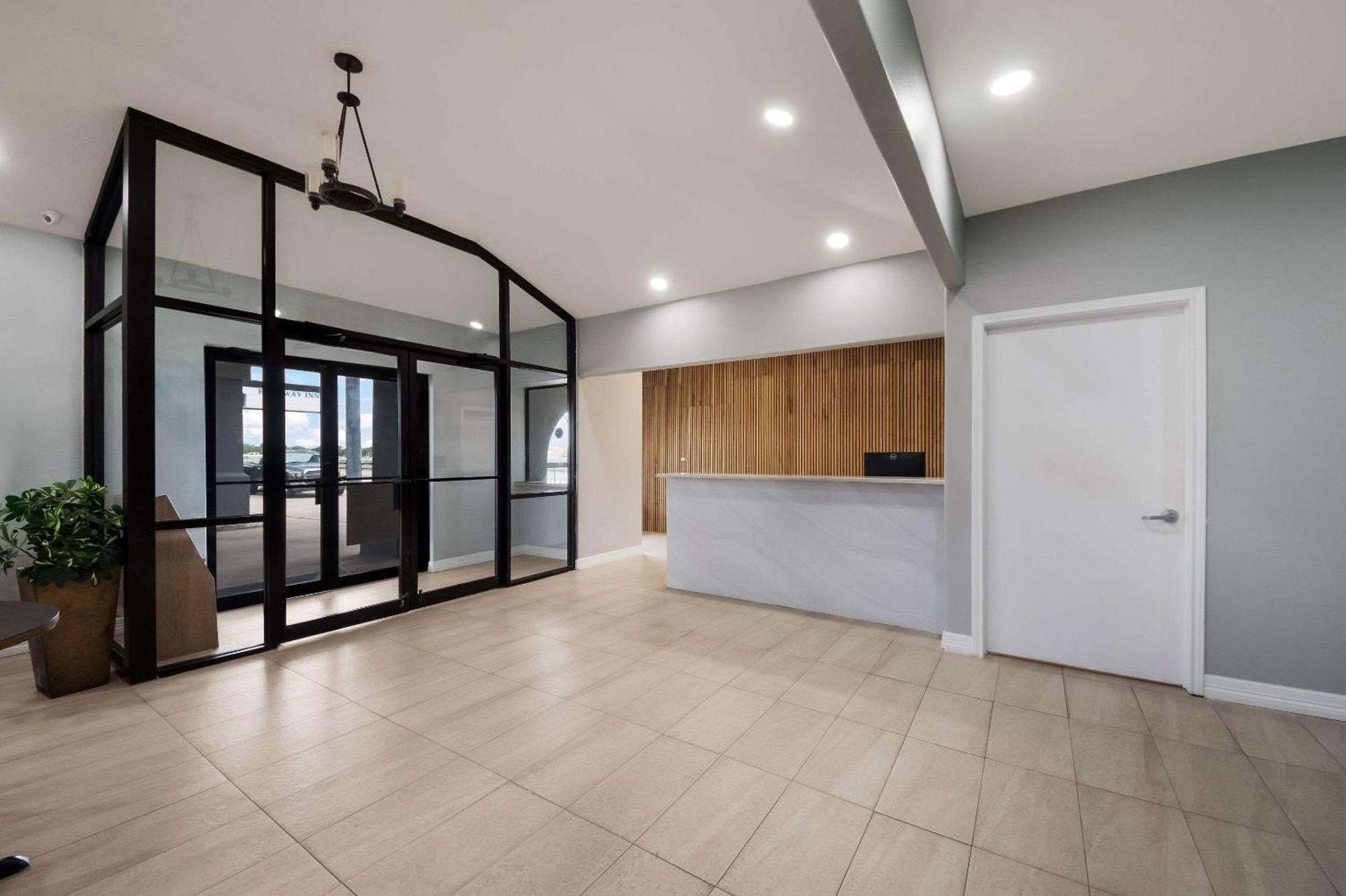 Rodeway Inn & Suites Corpus Christi Bagian luar foto