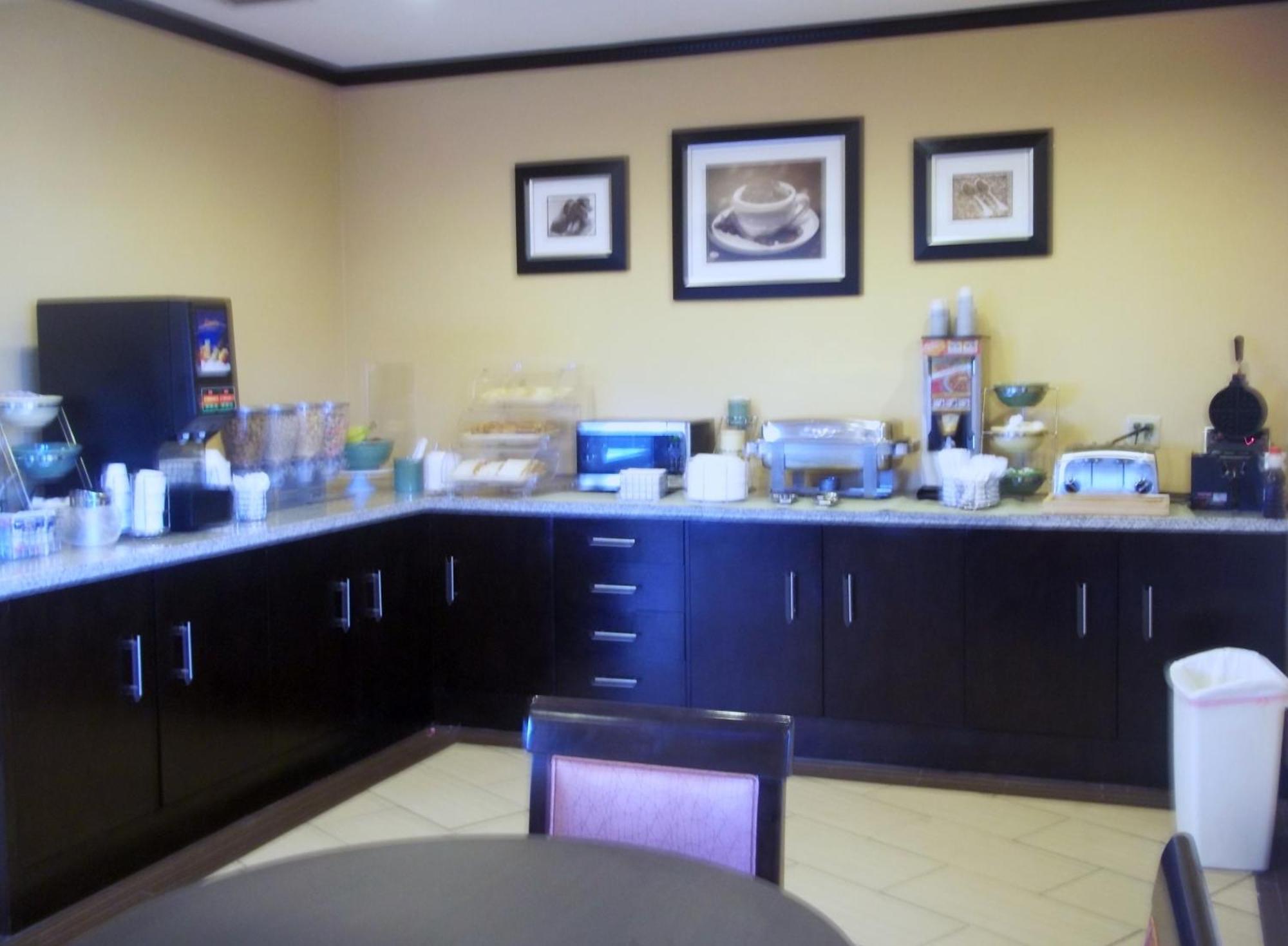 Rodeway Inn & Suites Corpus Christi Bagian luar foto
